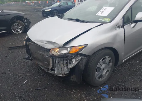 2012 Honda Civic Hybrid from USA, damaged, VIN JHMFB4F3XCS007123